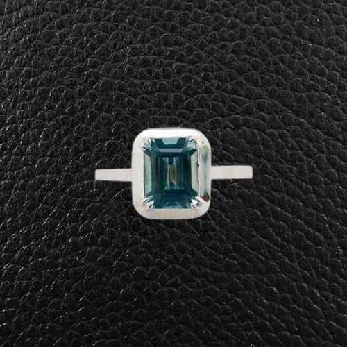 Aquamarine & Diamond Ring